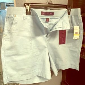 Shorts Gloria Vanderbilt